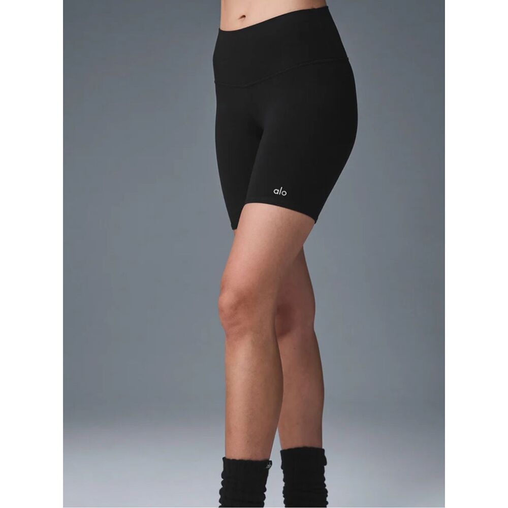 SOLD- Alo Yoga Bike Shorts - Picture 1 of 9